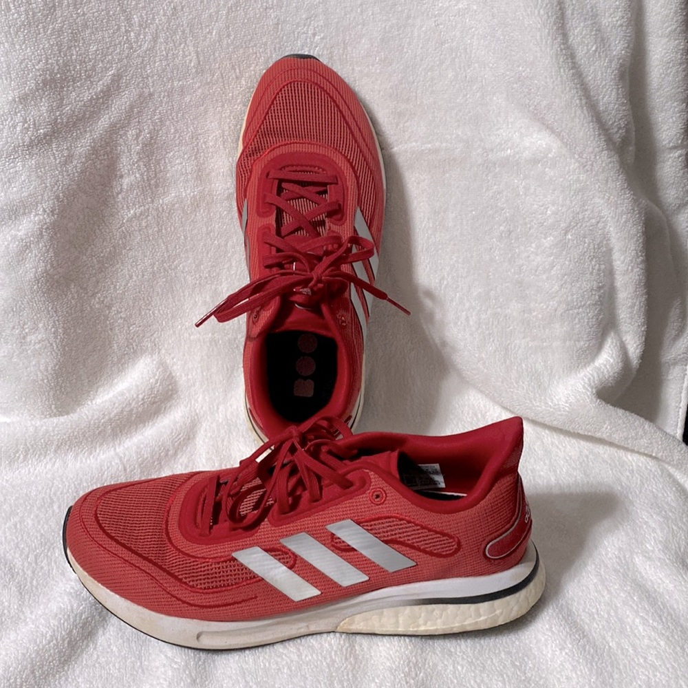 Like new! Adidas Supernova Running Shoes.